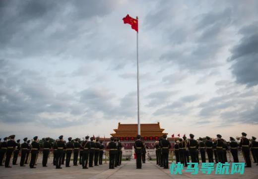 北京看升旗几点不让进？北京国庆看升旗的人多吗
