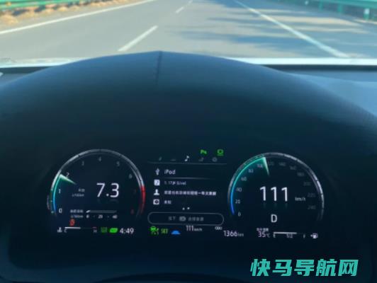 新车会出现方向盘不正吗？汽车泡水了是不是按新车价格全赔